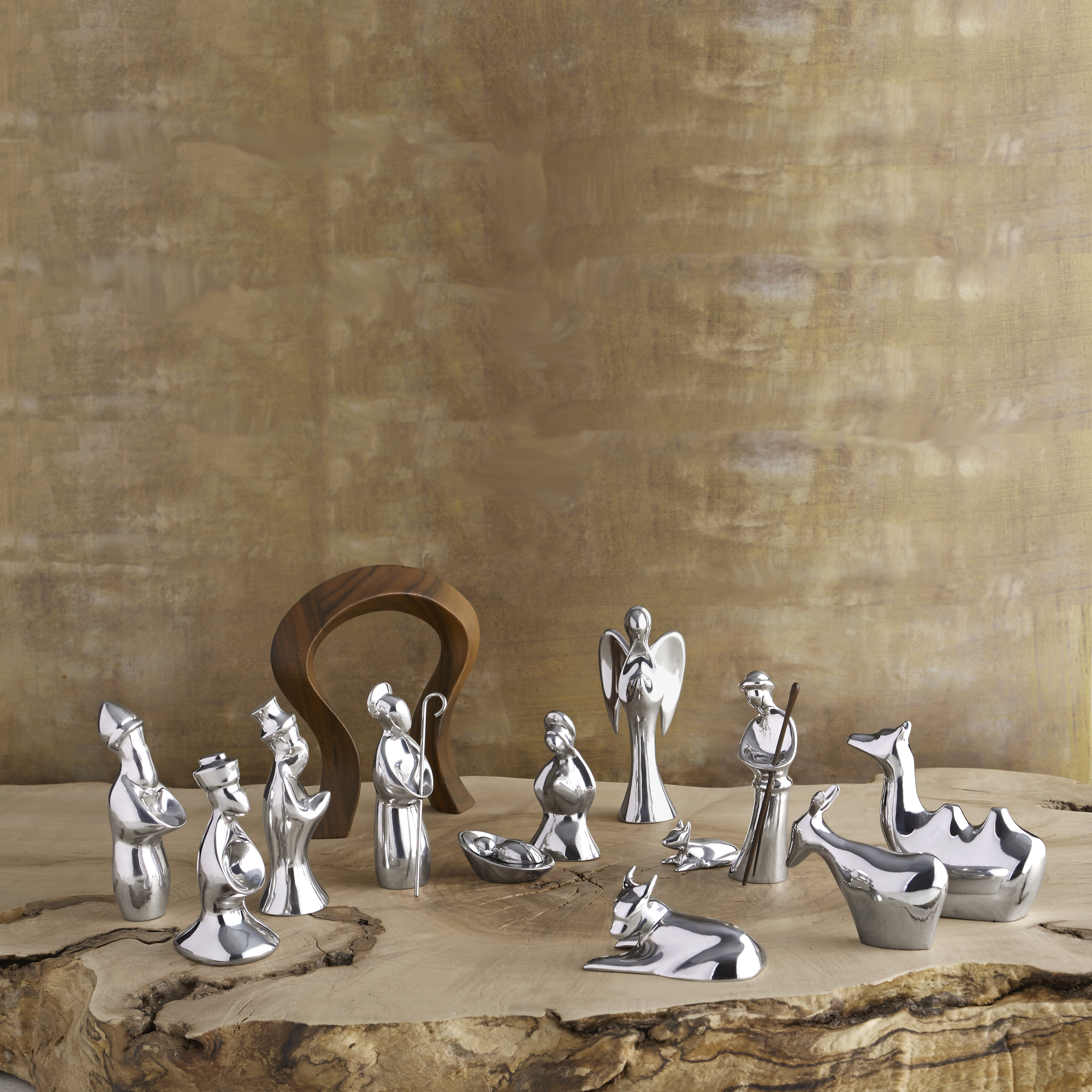 Miniature Nativity - Shepherd and Lamb image number null